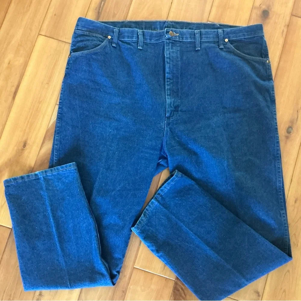 Wrangler Jeans size 48 x 32 NWOT
